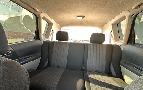 Toyota Opa I рестайлинг, 2001 год, 710 000 рублей, 23 фотография