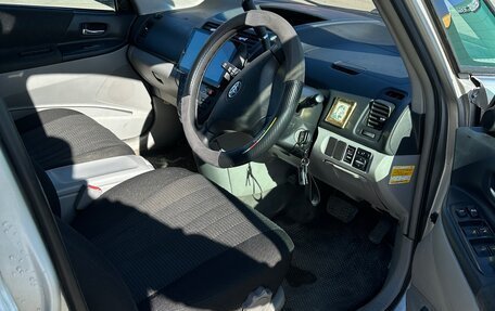 Toyota Opa I рестайлинг, 2001 год, 710 000 рублей, 28 фотография