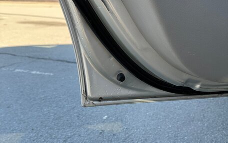 Toyota Opa I рестайлинг, 2001 год, 710 000 рублей, 36 фотография