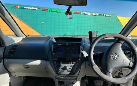 Toyota Opa I рестайлинг, 2001 год, 710 000 рублей, 31 фотография