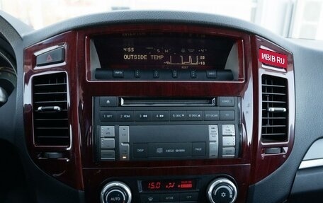 Mitsubishi Pajero IV, 2011 год, 2 250 000 рублей, 23 фотография