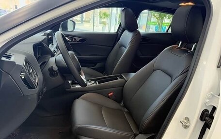 Mazda CX-4, 2021 год, 2 400 000 рублей, 9 фотография