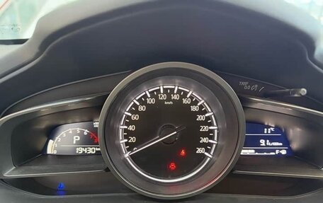 Mazda CX-4, 2021 год, 2 400 000 рублей, 14 фотография