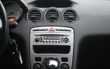 Peugeot 408 I рестайлинг, 2016 год, 645 000 рублей, 10 фотография