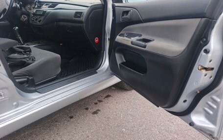 Mitsubishi Lancer IX, 2005 год, 420 000 рублей, 12 фотография