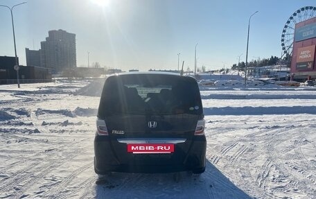 Honda Freed I, 2012 год, 985 000 рублей, 4 фотография