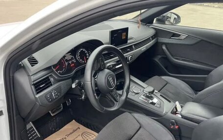 Audi A4, 2017 год, 2 790 000 рублей, 7 фотография