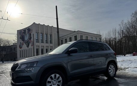 Skoda Karoq I, 2021 год, 2 100 000 рублей, 3 фотография