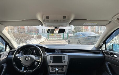 Volkswagen Passat B8 рестайлинг, 2017 год, 2 300 000 рублей, 8 фотография