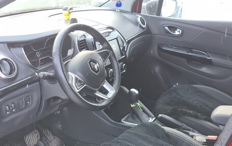 Renault Kaptur I рестайлинг, 2020 год, 1 800 000 рублей, 12 фотография