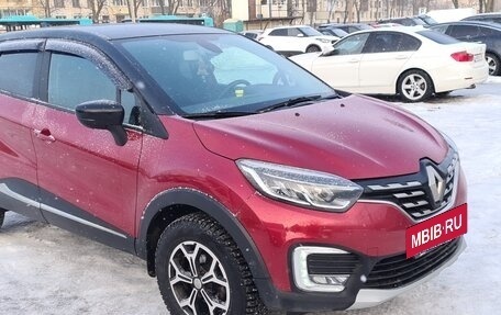 Renault Kaptur I рестайлинг, 2020 год, 1 800 000 рублей, 15 фотография