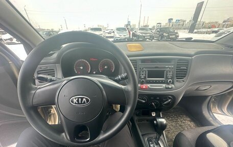 KIA Rio II, 2011 год, 699 000 рублей, 6 фотография