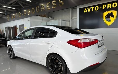 KIA Cerato III, 2014 год, 999 000 рублей, 6 фотография