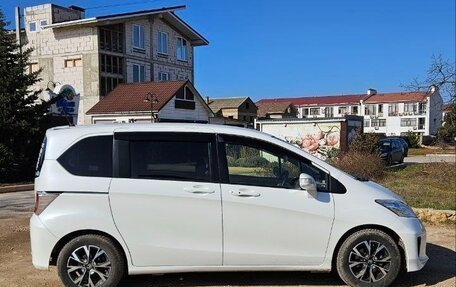 Honda Freed I, 2015 год, 1 059 000 рублей, 5 фотография