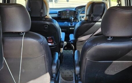 Honda Freed I, 2015 год, 1 059 000 рублей, 13 фотография