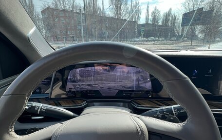 Cadillac Escalade V, 2022 год, 15 000 000 рублей, 18 фотография