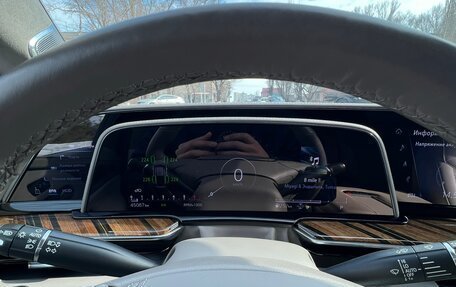 Cadillac Escalade V, 2022 год, 15 000 000 рублей, 26 фотография
