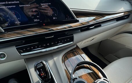 Cadillac Escalade V, 2022 год, 15 000 000 рублей, 24 фотография