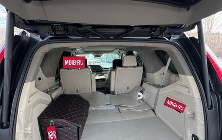 Cadillac Escalade V, 2022 год, 15 000 000 рублей, 21 фотография