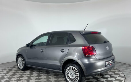 Volkswagen Polo VI (EU Market), 2011 год, 829 000 рублей, 4 фотография