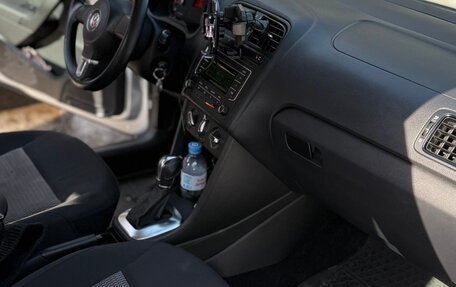 Volkswagen Polo VI (EU Market), 2014 год, 900 000 рублей, 15 фотография