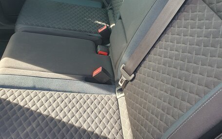 Volkswagen Tiguan II, 2019 год, 2 500 000 рублей, 12 фотография