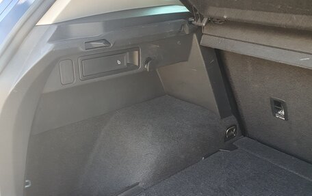 Volkswagen Tiguan II, 2019 год, 2 500 000 рублей, 9 фотография