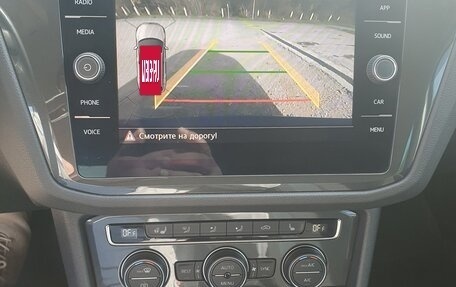 Volkswagen Tiguan II, 2019 год, 2 500 000 рублей, 14 фотография