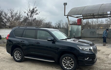 Toyota Land Cruiser Prado 150 рестайлинг 2, 2018 год, 4 700 000 рублей, 16 фотография