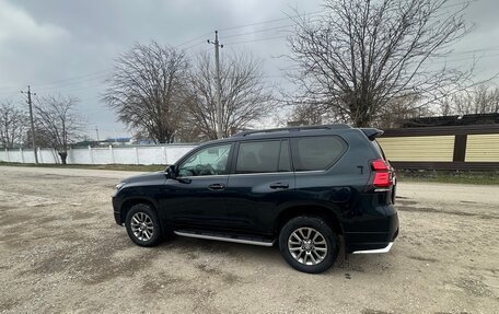 Toyota Land Cruiser Prado 150 рестайлинг 2, 2018 год, 4 700 000 рублей, 13 фотография