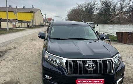 Toyota Land Cruiser Prado 150 рестайлинг 2, 2018 год, 4 700 000 рублей, 15 фотография