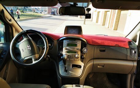 Hyundai Grand Starex Grand Starex I рестайлинг 2, 2011 год, 1 700 000 рублей, 9 фотография