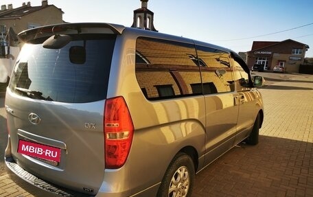 Hyundai Grand Starex Grand Starex I рестайлинг 2, 2011 год, 1 700 000 рублей, 5 фотография