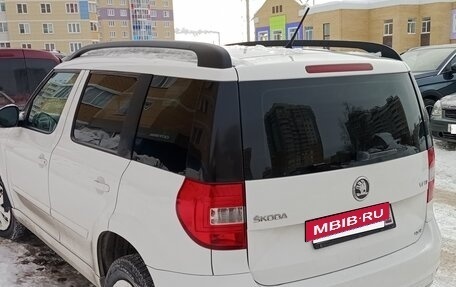 Skoda Yeti I рестайлинг, 2015 год, 1 100 000 рублей, 2 фотография