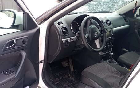 Skoda Yeti I рестайлинг, 2015 год, 1 100 000 рублей, 5 фотография