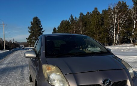 Toyota Vitz, 2010 год, 650 000 рублей, 3 фотография