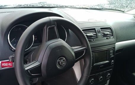 Skoda Yeti I рестайлинг, 2015 год, 1 100 000 рублей, 6 фотография