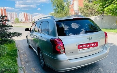 Toyota Avensis III рестайлинг, 2004 год, 620 000 рублей, 7 фотография