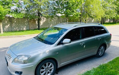 Toyota Avensis III рестайлинг, 2004 год, 620 000 рублей, 8 фотография