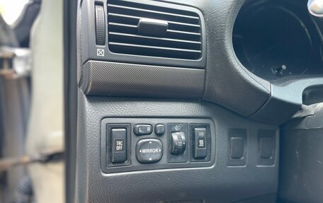 Toyota Avensis III рестайлинг, 2004 год, 620 000 рублей, 15 фотография