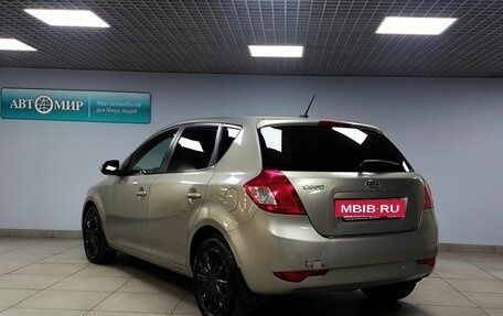 KIA cee'd I рестайлинг, 2010 год, 705 000 рублей, 7 фотография