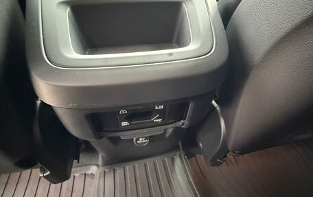 Volvo XC90 II рестайлинг, 2016 год, 3 175 000 рублей, 14 фотография