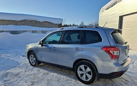 Subaru Forester, 2014 год, 1 750 000 рублей, 21 фотография