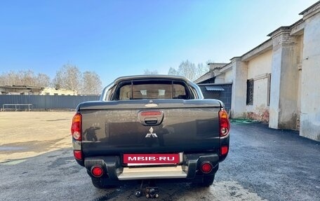 Mitsubishi L200 IV рестайлинг, 2011 год, 1 290 000 рублей, 10 фотография