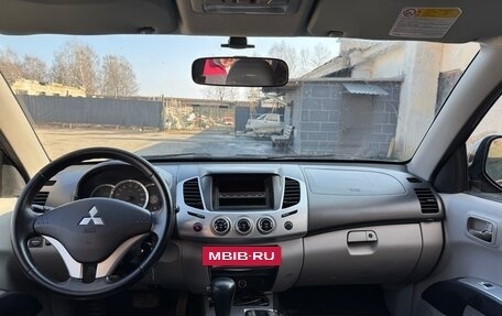 Mitsubishi L200 IV рестайлинг, 2011 год, 1 290 000 рублей, 15 фотография