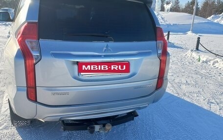 Mitsubishi Pajero Sport III рестайлинг, 2018 год, 3 400 000 рублей, 3 фотография