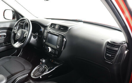 KIA Soul II рестайлинг, 2018 год, 2 099 000 рублей, 10 фотография