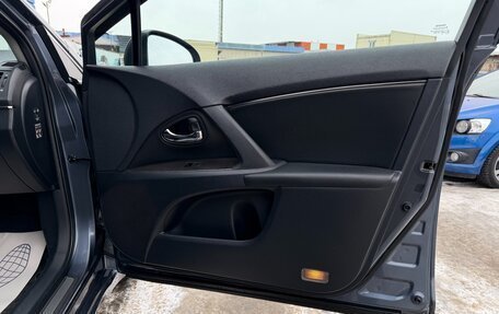 Toyota Avensis III рестайлинг, 2009 год, 1 097 000 рублей, 19 фотография