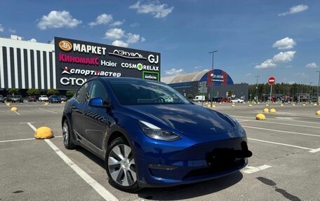 Tesla Model Y I, 2021 год, 4 500 000 рублей, 4 фотография