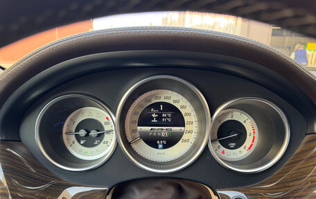 Mercedes-Benz CLS, 2015 год, 3 090 000 рублей, 15 фотография